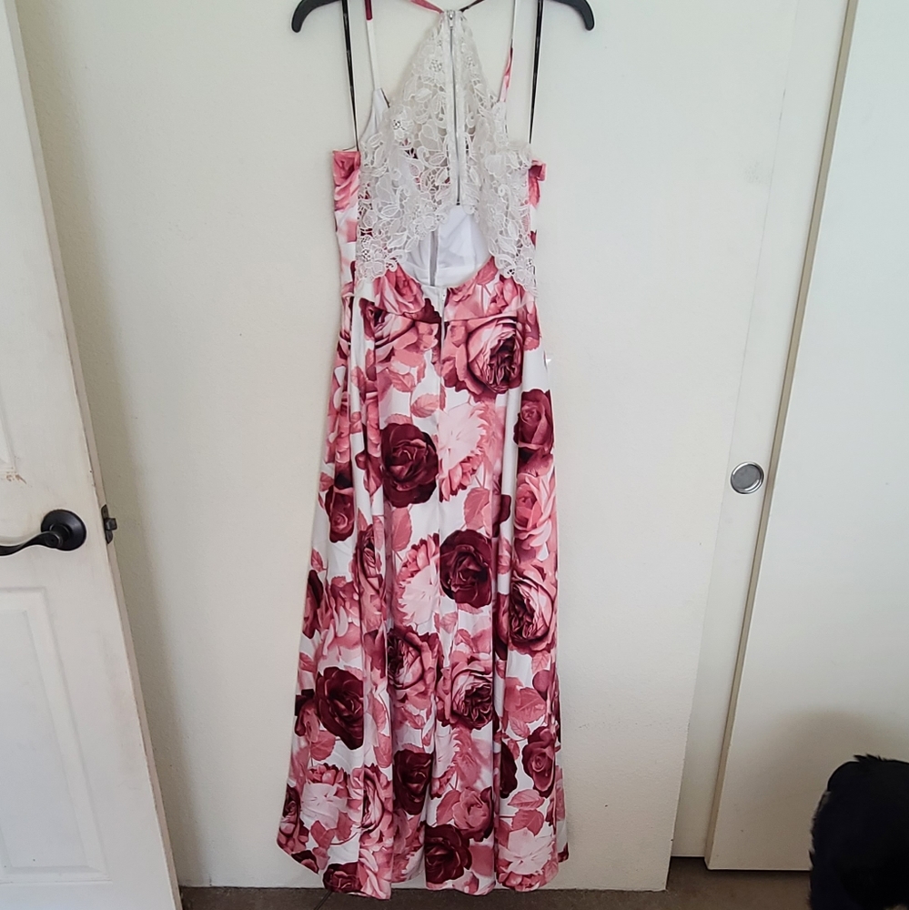 Prom Dress - Picture 2 of 4